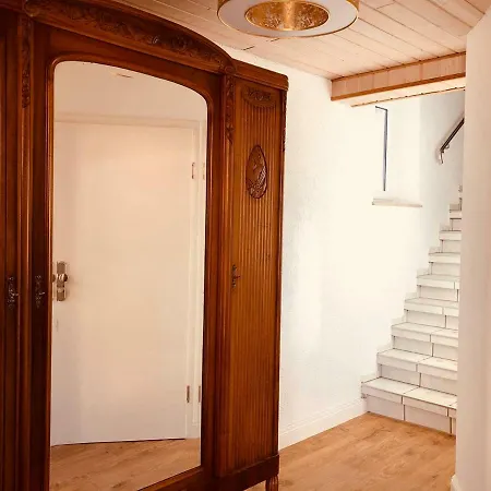 شقة Haus Am Rhein Mit Self Check-in Und P