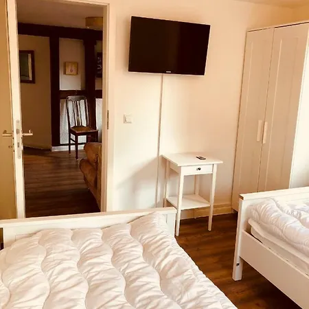 Haus Am Rhein Mit Self Check-in Und P Koblenz (Rhineland-Palatinate)
