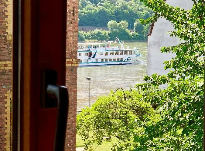 Haus Am Rhein Mit Self Check-in Und P *